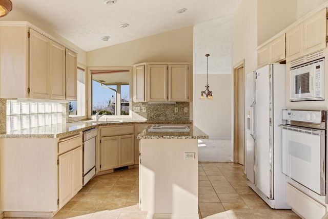 5616 S Glendora Dr, Spokane, WA 99223