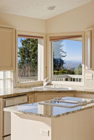 5616 S Glendora Dr, Spokane, WA 99223