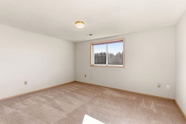 5616 S Glendora Dr, Spokane, WA 99223