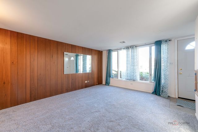 443 N Main Street, Wauconda, IL 60084