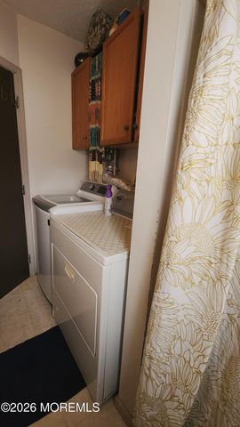 674 White Cedar Drive, Toms River, NJ 08753