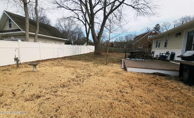 674 White Cedar Drive, Toms River, NJ 08753