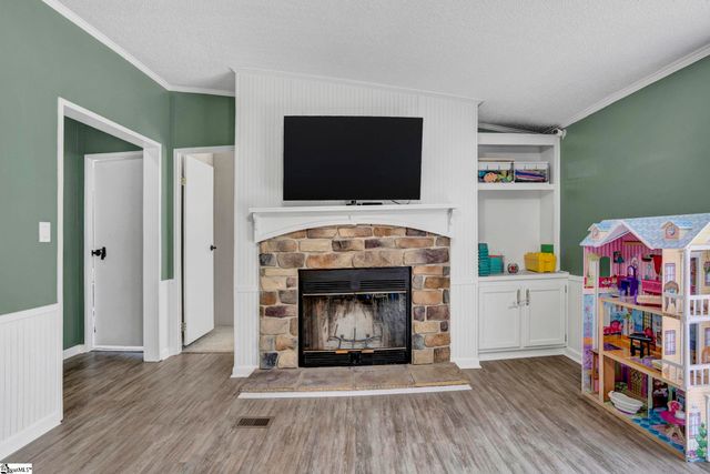 107 Floral Wood Way, Pelzer, SC 29669