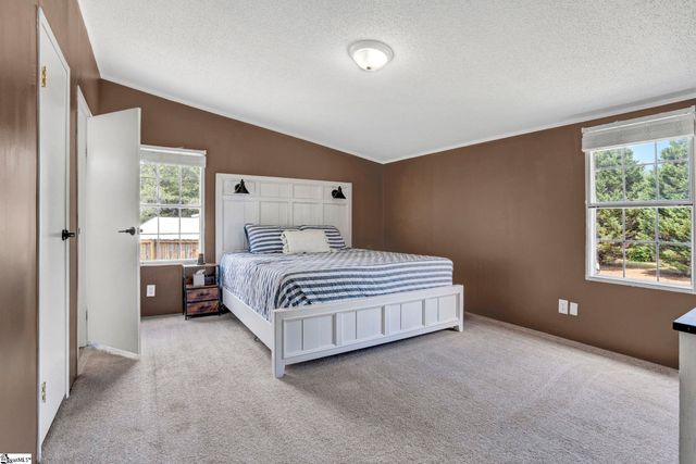 107 Floral Wood Way, Pelzer, SC 29669