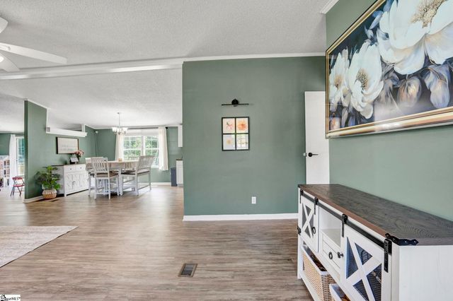 107 Floral Wood Way, Pelzer, SC 29669