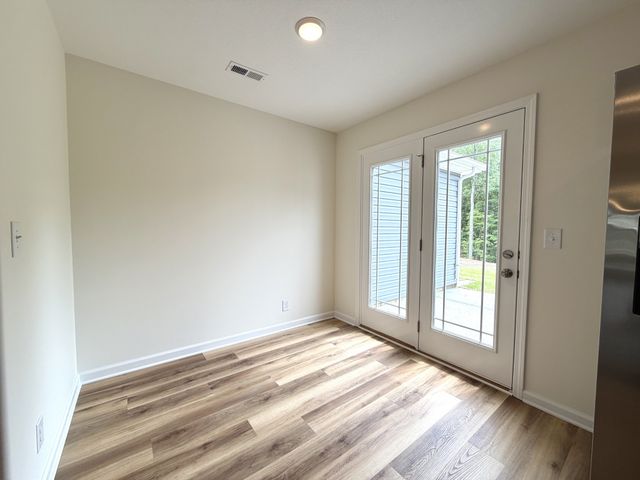 912 Peaceful Pl, Clarksville, TN 37040