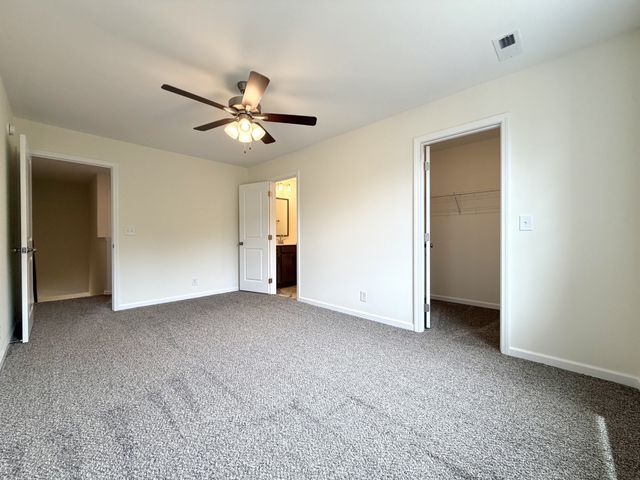 912 Peaceful Pl, Clarksville, TN 37040