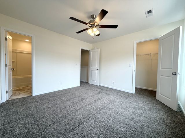 912 Peaceful Pl, Clarksville, TN 37040