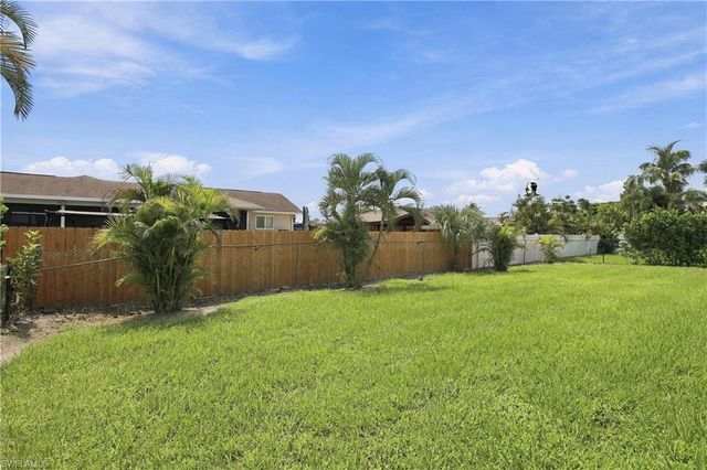 7402 Sea Island RD, Fort Myers, FL 33967