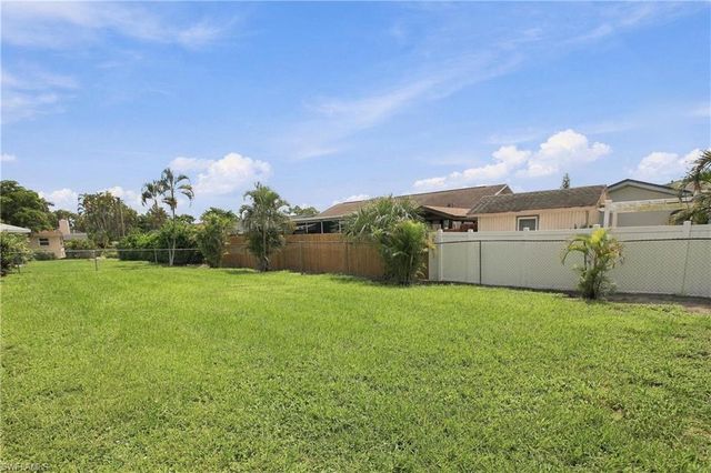 7402 Sea Island RD, Fort Myers, FL 33967