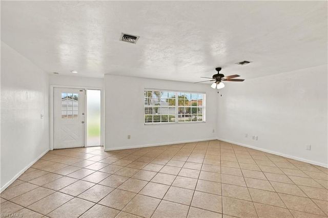 7402 Sea Island RD, Fort Myers, FL 33967