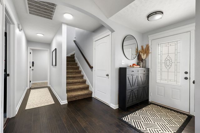 1301 Freedom Dr, Clarksville, TN 37042