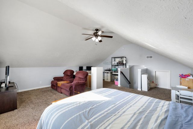 1301 Freedom Dr, Clarksville, TN 37042