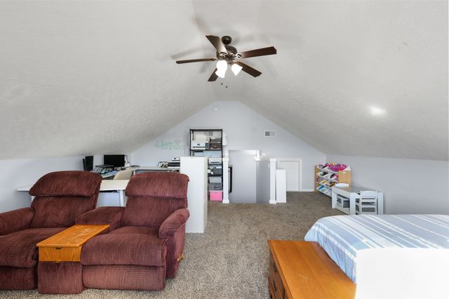 1301 Freedom Dr, Clarksville, TN 37042