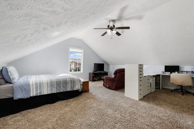 1301 Freedom Dr, Clarksville, TN 37042