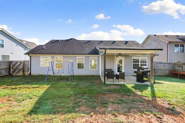 1301 Freedom Dr, Clarksville, TN 37042