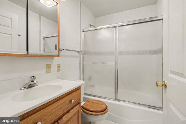 300 N ARCH ST, Mechanicsburg, PA 17055