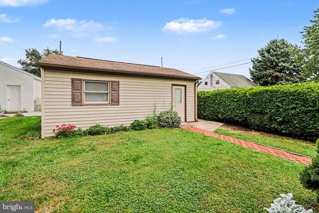 300 N ARCH ST, Mechanicsburg, PA 17055
