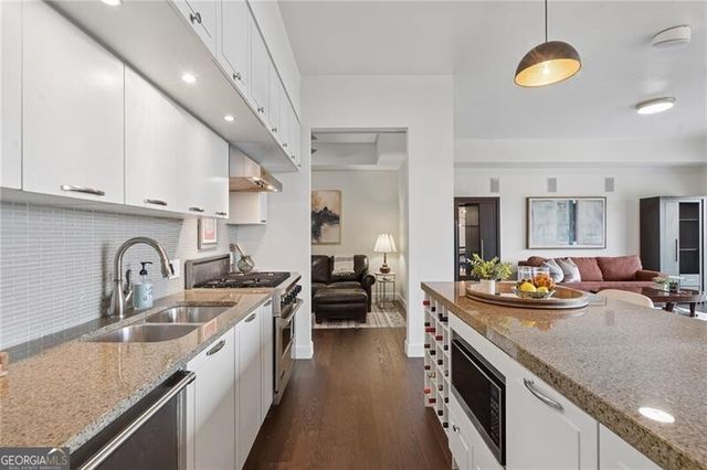 1820 Peachtree Street NW 704, Atlanta, GA 30309