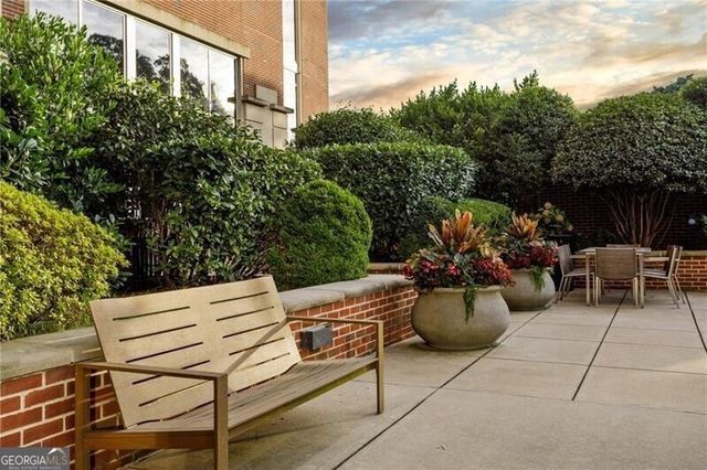 1820 Peachtree Street NW 704, Atlanta, GA 30309