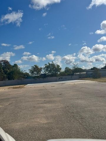 0 Airport Avenue, Rosenberg, TX 77471