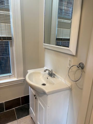 1672 Beacon St 2A, Brookline, MA 02446
