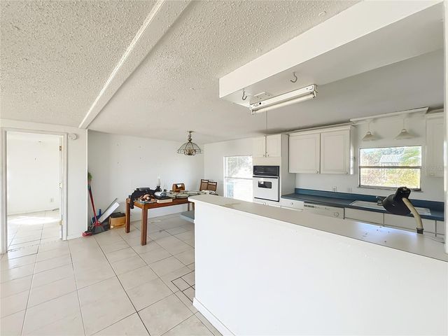 2921 PERIWINKLE DRIVE, Groveland, FL 34736