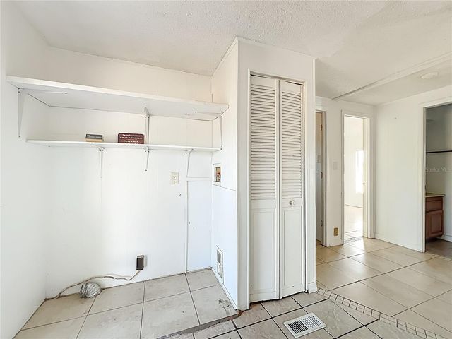 2921 PERIWINKLE DRIVE, Groveland, FL 34736