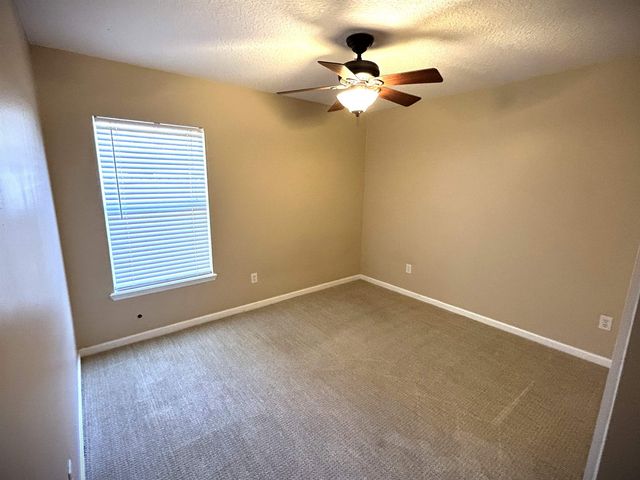 2013 Fieldstone Ct, St Augustine, FL 32092