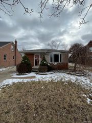 969 HARRISON Boulevard, Lincoln Park, MI 48146