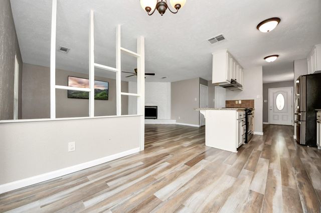 6834 Kearney Drive, Richmond, TX 77469
