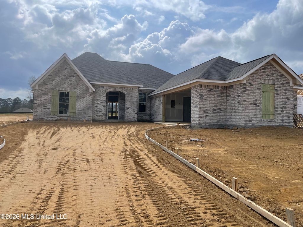 543 Patrick Farms Drive, Pearl, MS 39208