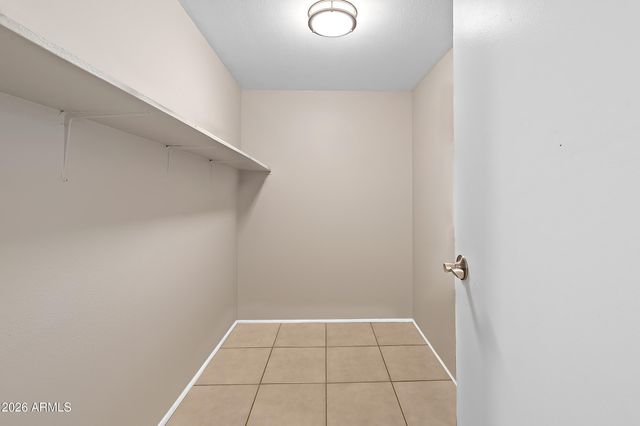 7830 E CAMELBACK Road 311, Scottsdale, AZ 85251