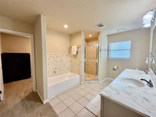 146 Ellis Lane, West Columbia, TX 77486