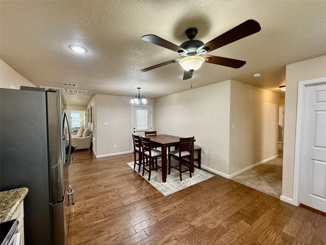 146 Ellis Lane, West Columbia, TX 77486