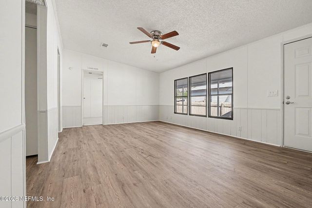 7624 TIMBERWOOD Drive, Jacksonville, FL 32256