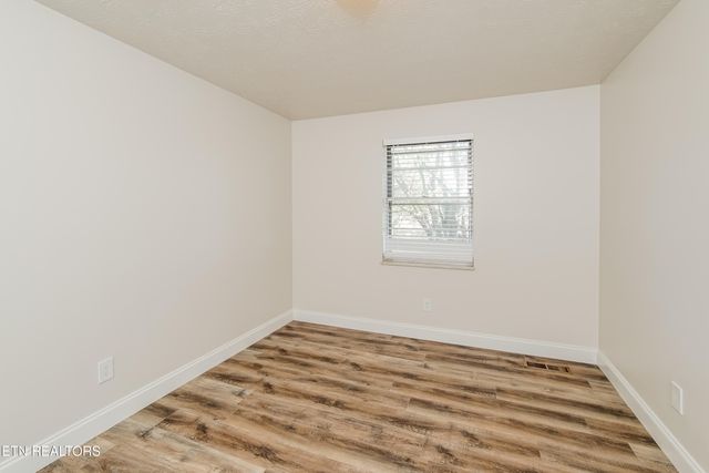 7905 Tressa Circle, Powell, TN 37849