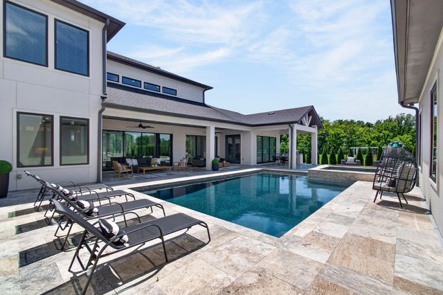 1297 Broad Oaks Dr, Brentwood, TN 37027