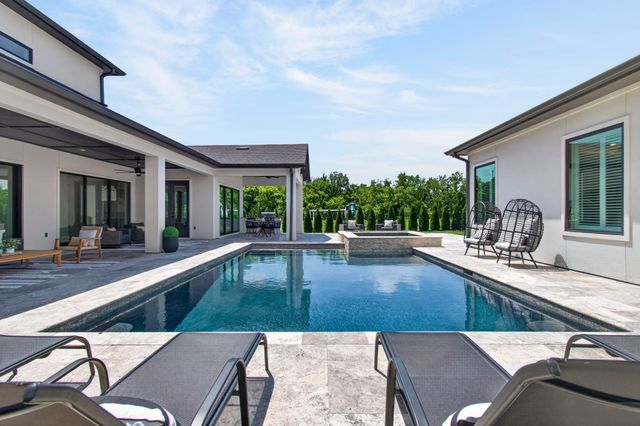 1297 Broad Oaks Dr, Brentwood, TN 37027