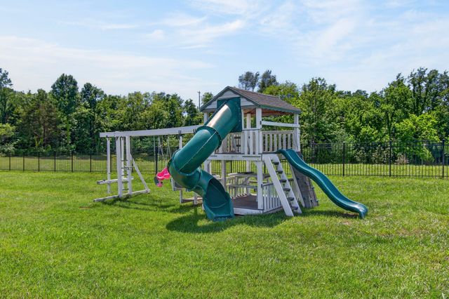 1297 Broad Oaks Dr, Brentwood, TN 37027