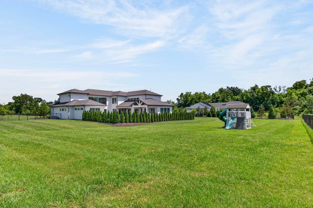 1297 Broad Oaks Dr, Brentwood, TN 37027