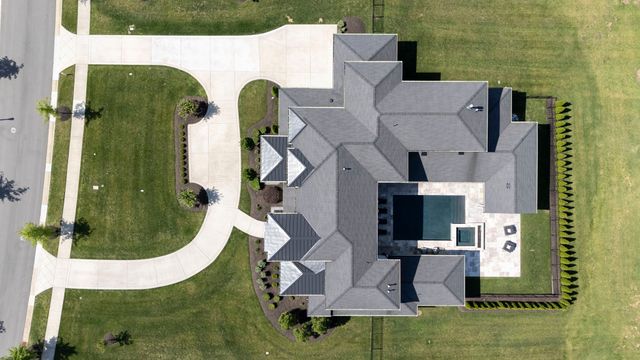 1297 Broad Oaks Dr, Brentwood, TN 37027