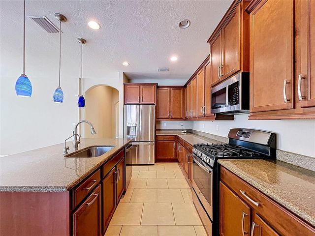 6507 NESTALL COURT, Apollo Beach, FL 33572