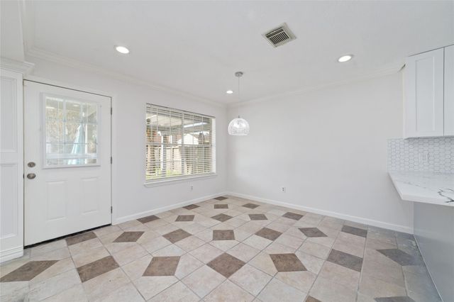 1114 Bayou Bend Drive, Deer Park, TX 77536