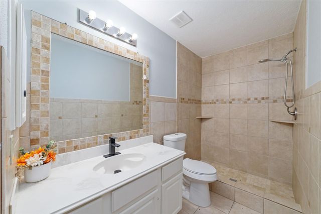 1114 Bayou Bend Drive, Deer Park, TX 77536