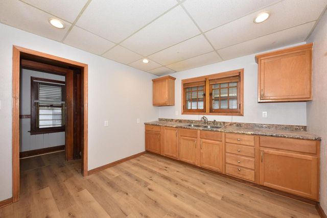 3936 N 28th STREET, Milwaukee, WI 53216