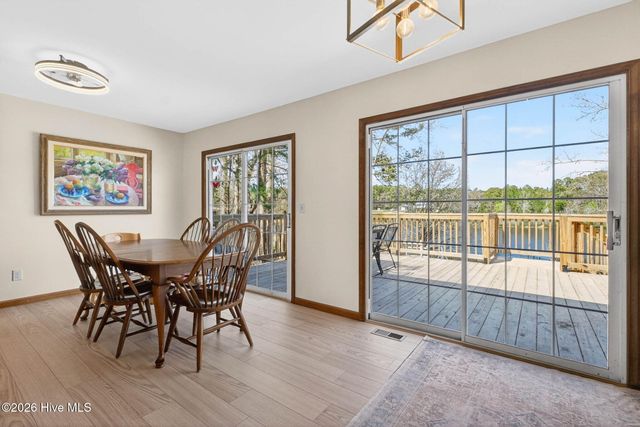 4020 Forest Lake Drive SW, Shallotte, NC 28470