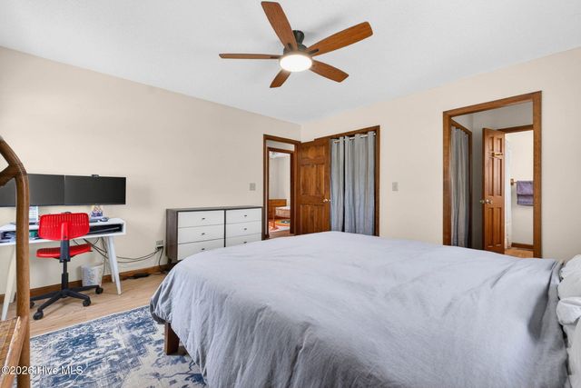 4020 Forest Lake Drive SW, Shallotte, NC 28470