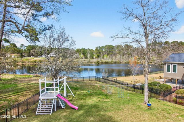 4020 Forest Lake Drive SW, Shallotte, NC 28470