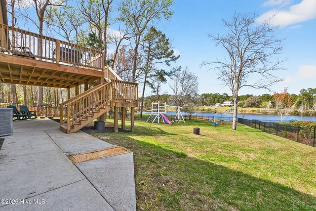 4020 Forest Lake Drive SW, Shallotte, NC 28470